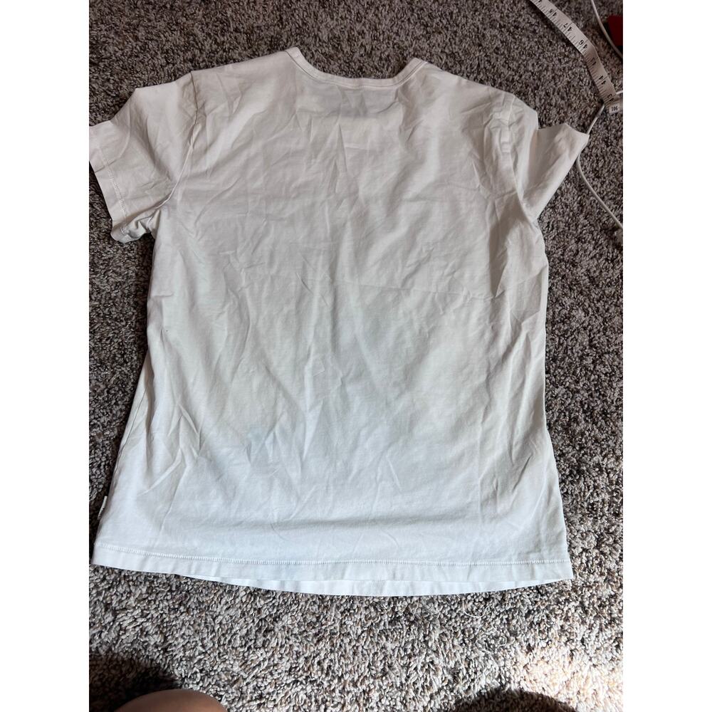 Vuori Pose Fitted Tee 58$ - Picture 4 of 4